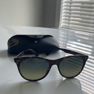 Rayban classic wayfarer II polarized